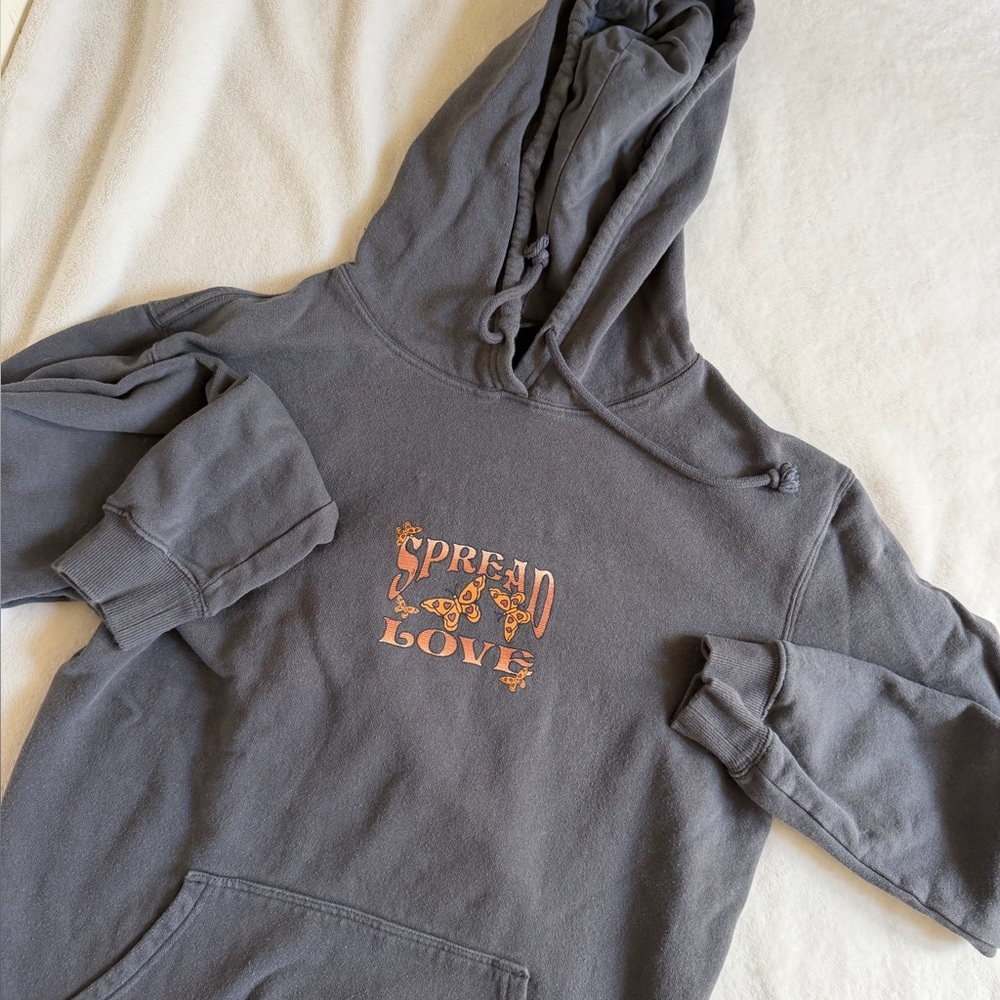 Cotton On Hoodie - Picture 2 of 4